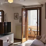 Apartamento Lounge Del Duca, Centralissimo Bicamere Su Due Livelli - Posto Auto A Richesta Grado