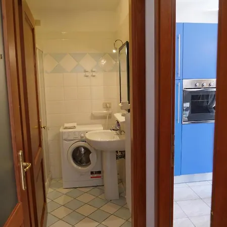 Apartmán Lounge Del Duca, Centralissimo Bicamere Su Due Livelli - Posto Auto A Richesta Grado