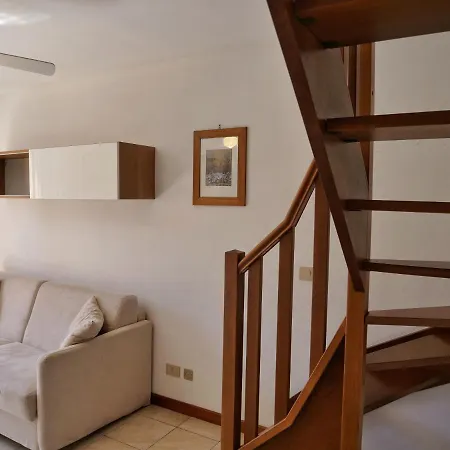 Lounge Del Duca, Centralissimo Bicamere Su Due Livelli - Posto Auto A Richesta 아파트 그라도