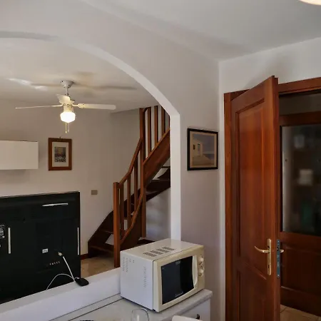 Appartement Lounge Del Duca, Centralissimo Bicamere Su Due Livelli - Posto Auto A Richesta *